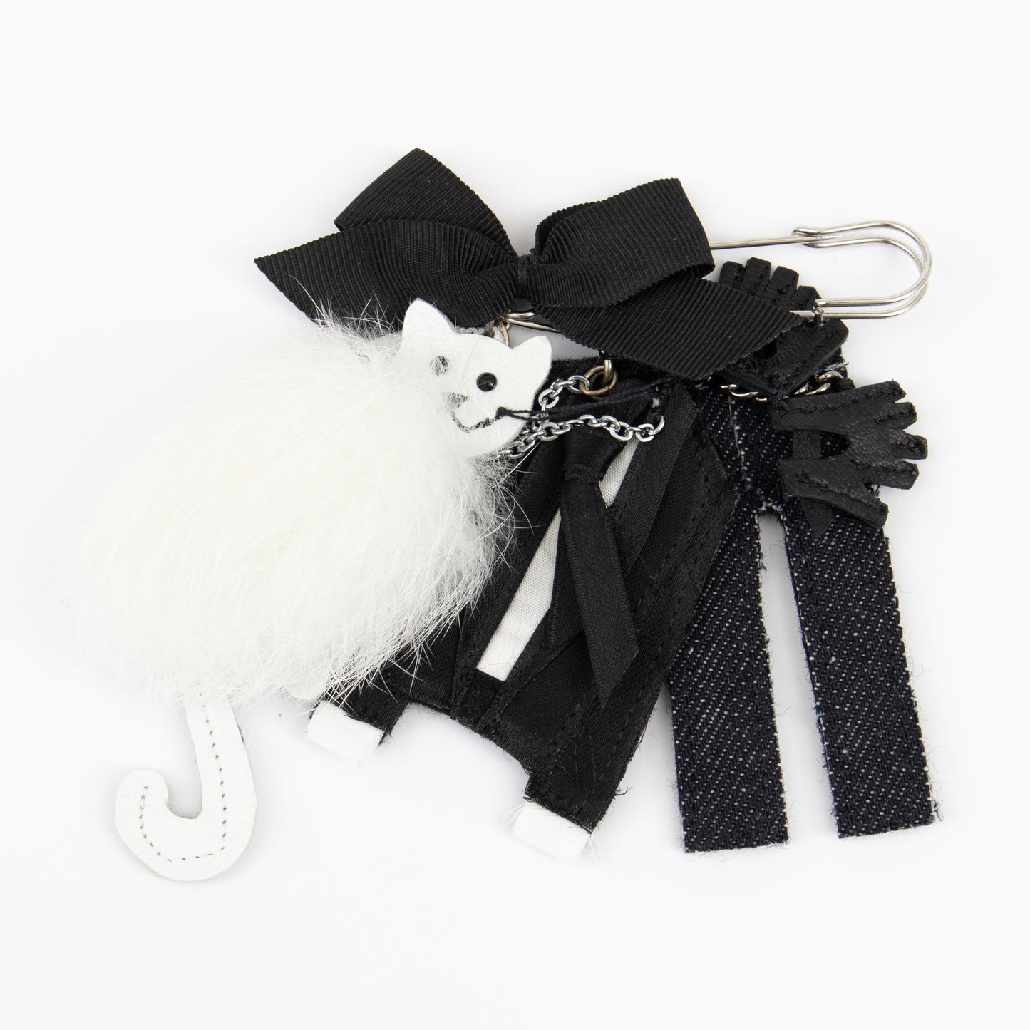 Brooch Karl Choupette