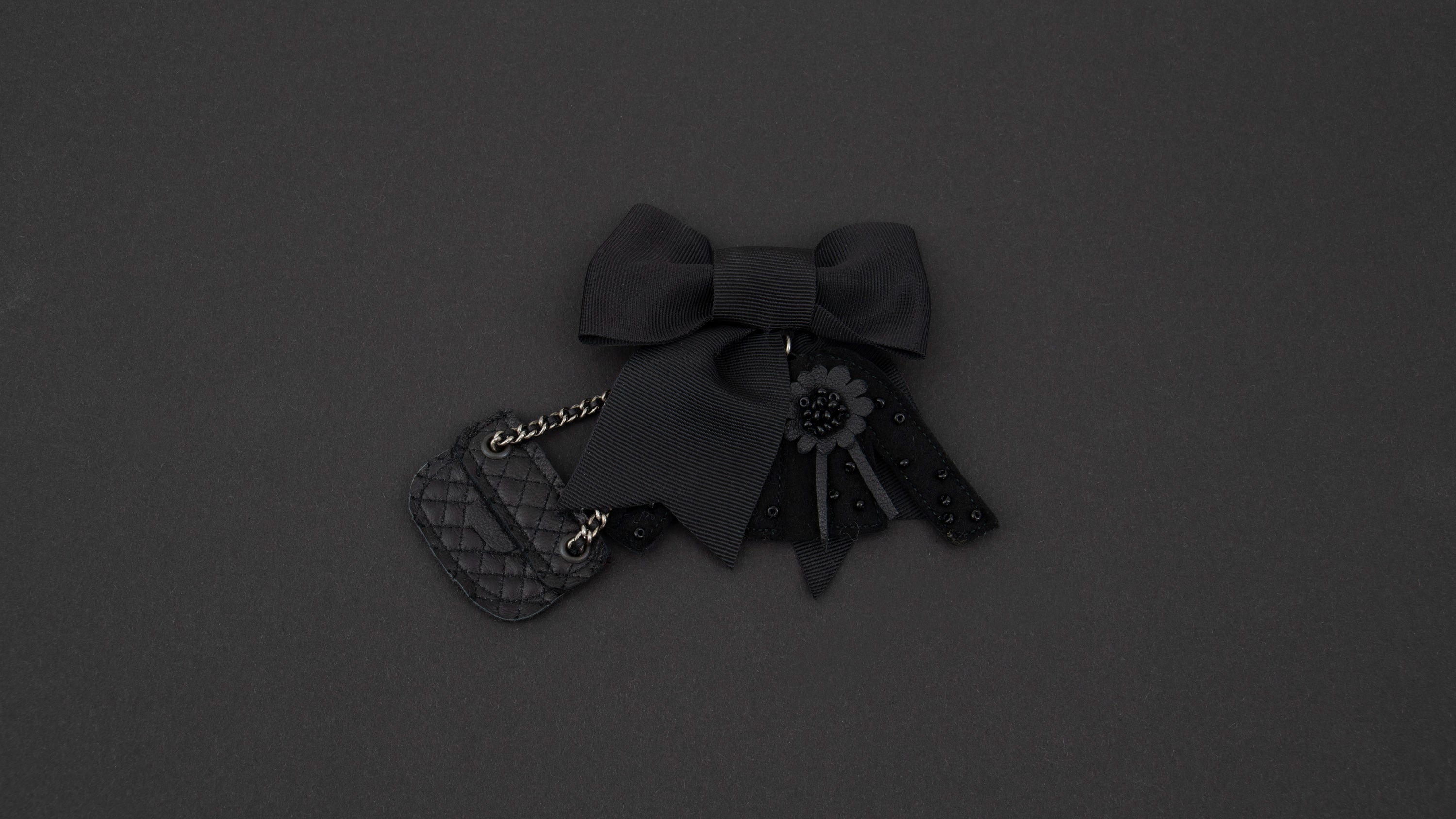 All Black Deluxe