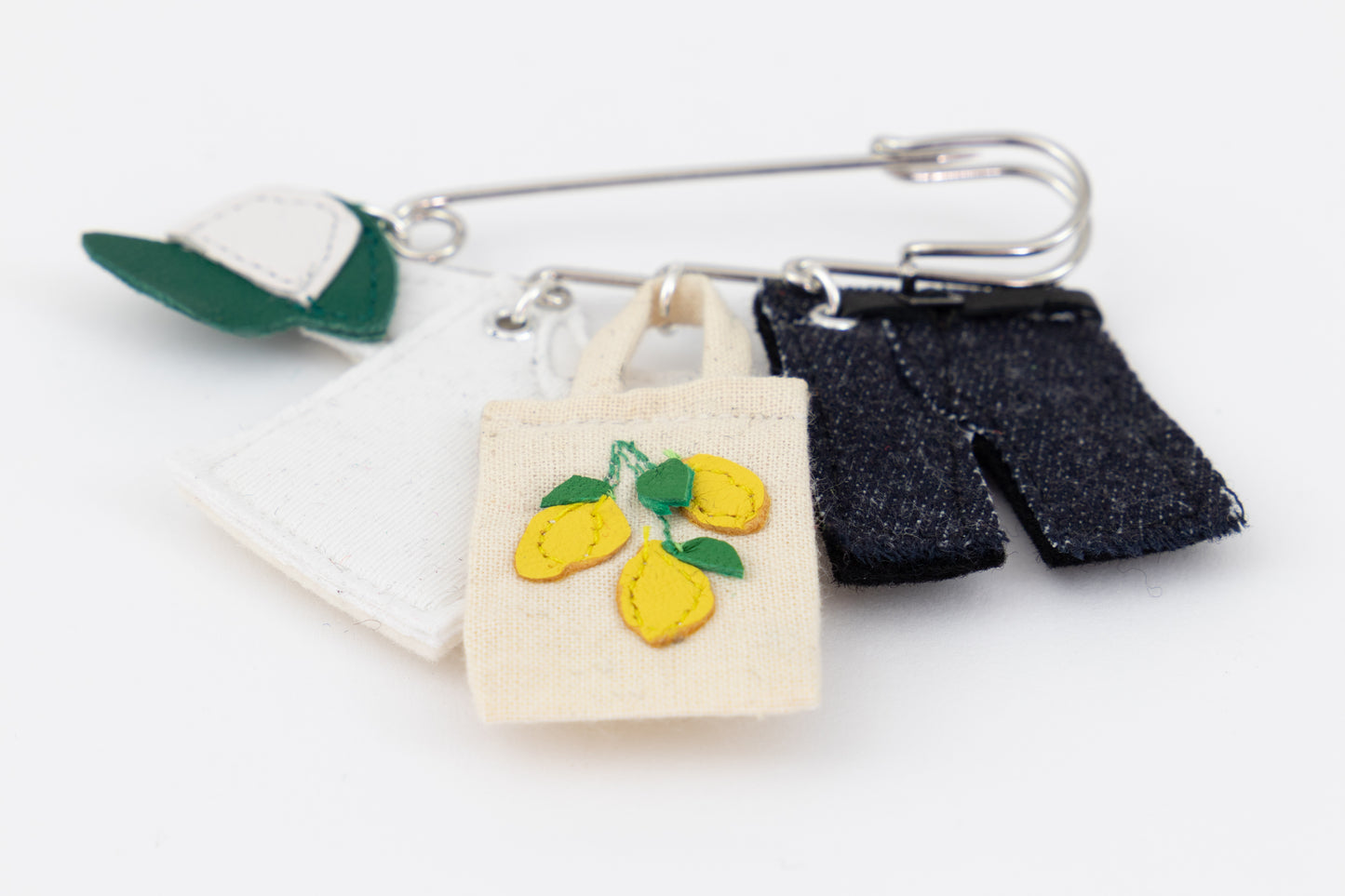 Brooch Marc